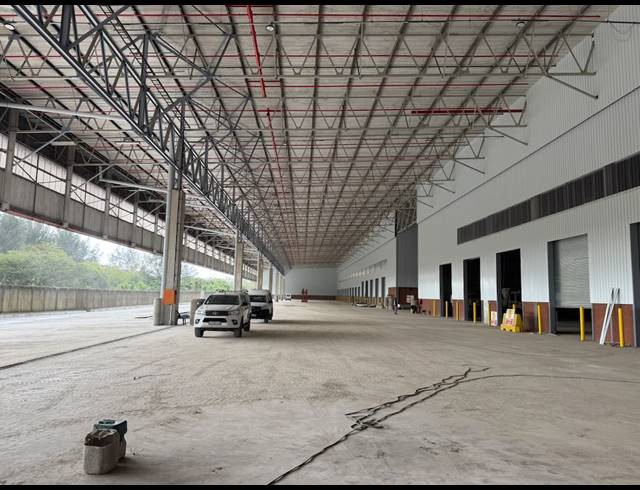 29,677M² WAREHOUSE TO LET IN PROSPECTON INDUSTRIAL